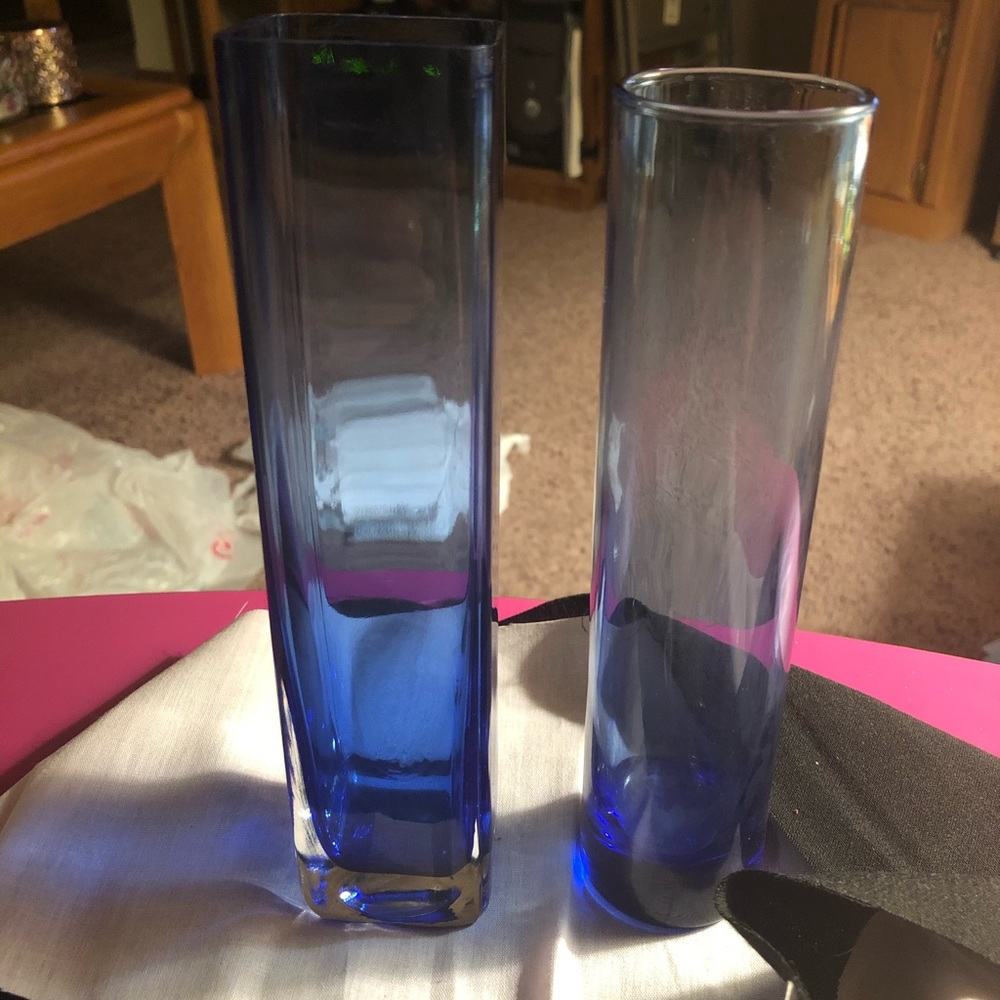NWOT - Blue Clear Glass Vases - 1 Square, 1 Round
